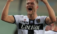 九游娱乐活动-澳大利亚中锋在美职联联赛实现帽子戏法