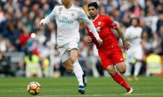 塞维利亚主场击败对手，卫冕冠军气势如虹