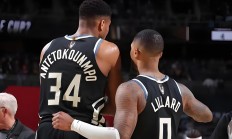 九游娱乐登录-雄鹿主场力克老鹰，取得五连胜