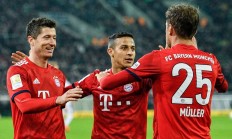 九游娱乐官网入口-捷足先登！门兴格拉德巴赫坚守主场实现胜利