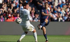 九游娱乐app-巴黎圣日耳曼客场击败图卢兹，领跑法甲