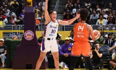 九游娱乐视频-包含太阳主场不败纪录被打破，球队寻找复苏之路的词条