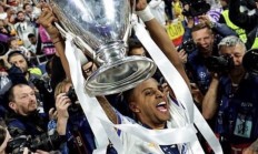 九游娱乐培训-包含AC米兰后卫罗德里格斯：我们要团结一心，共同奋斗的词条