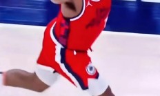 九游娱乐登录-关于爵士遭遇快船逆转，遗憾告负的信息