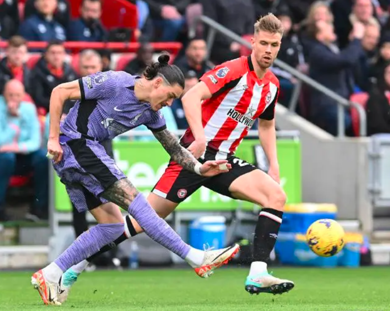 包含利物浦球星受伤离场,团队整体实力受损的词条 包含利物浦球星受伤离场,团队整体实力受损的词条