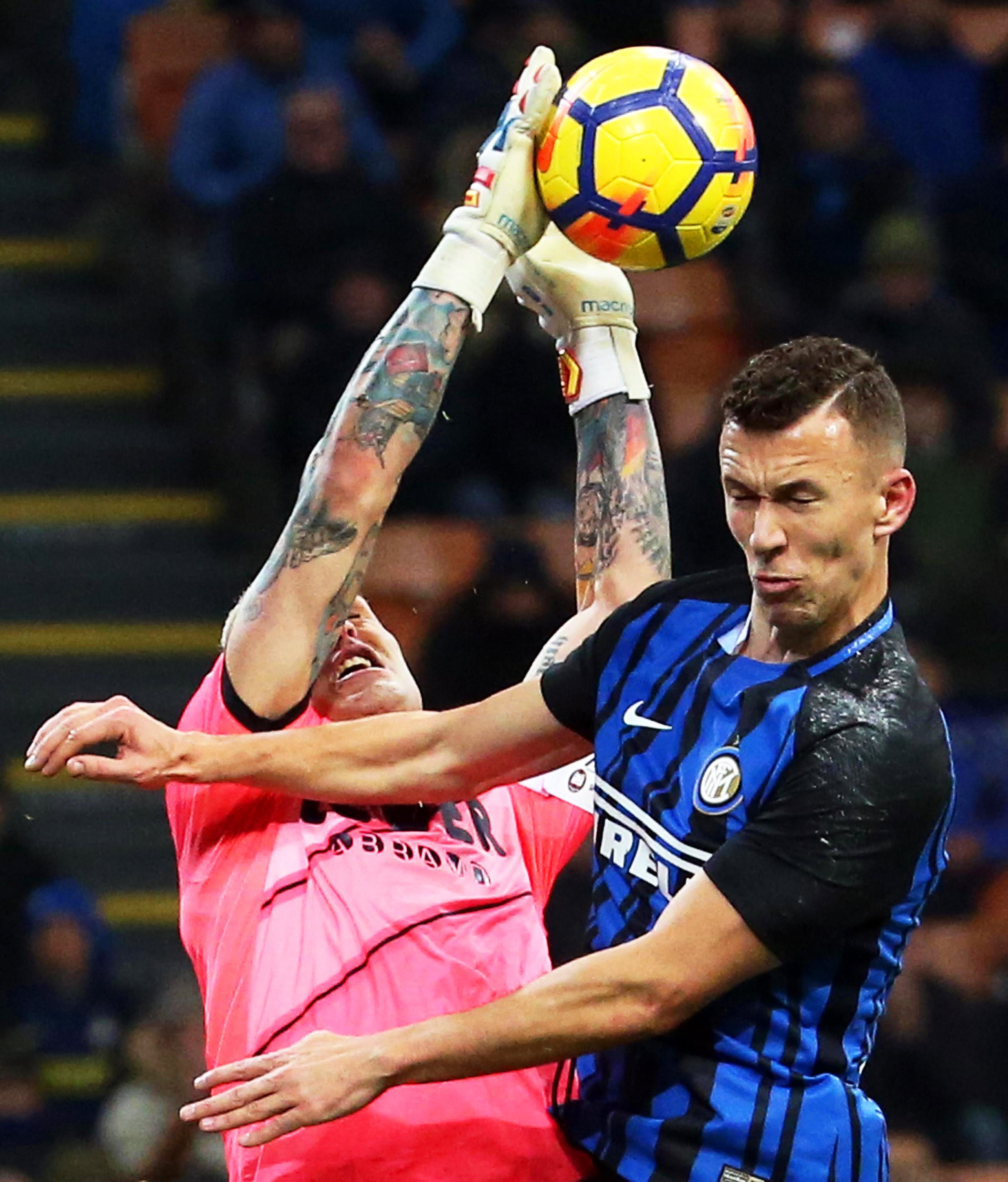 国米客场大胜克罗托内,提前锁定胜局的简单介绍 国米客场大胜克罗托内,提前锁定胜局的简单介绍