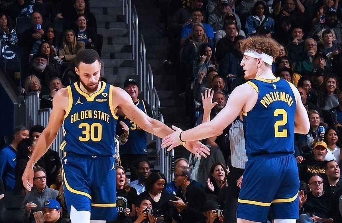 勇士遭遇失利,全队状态有待调整 勇士遭遇失利,全队状态有待调整