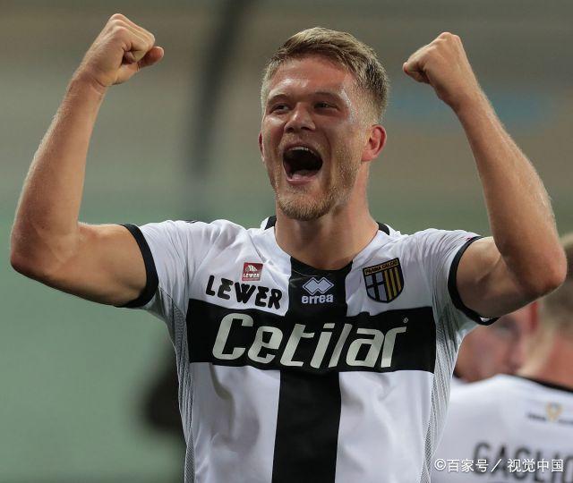 澳大利亚中锋在美职联联赛实现帽子戏法 澳大利亚中锋在美职联联赛实现帽子戏法