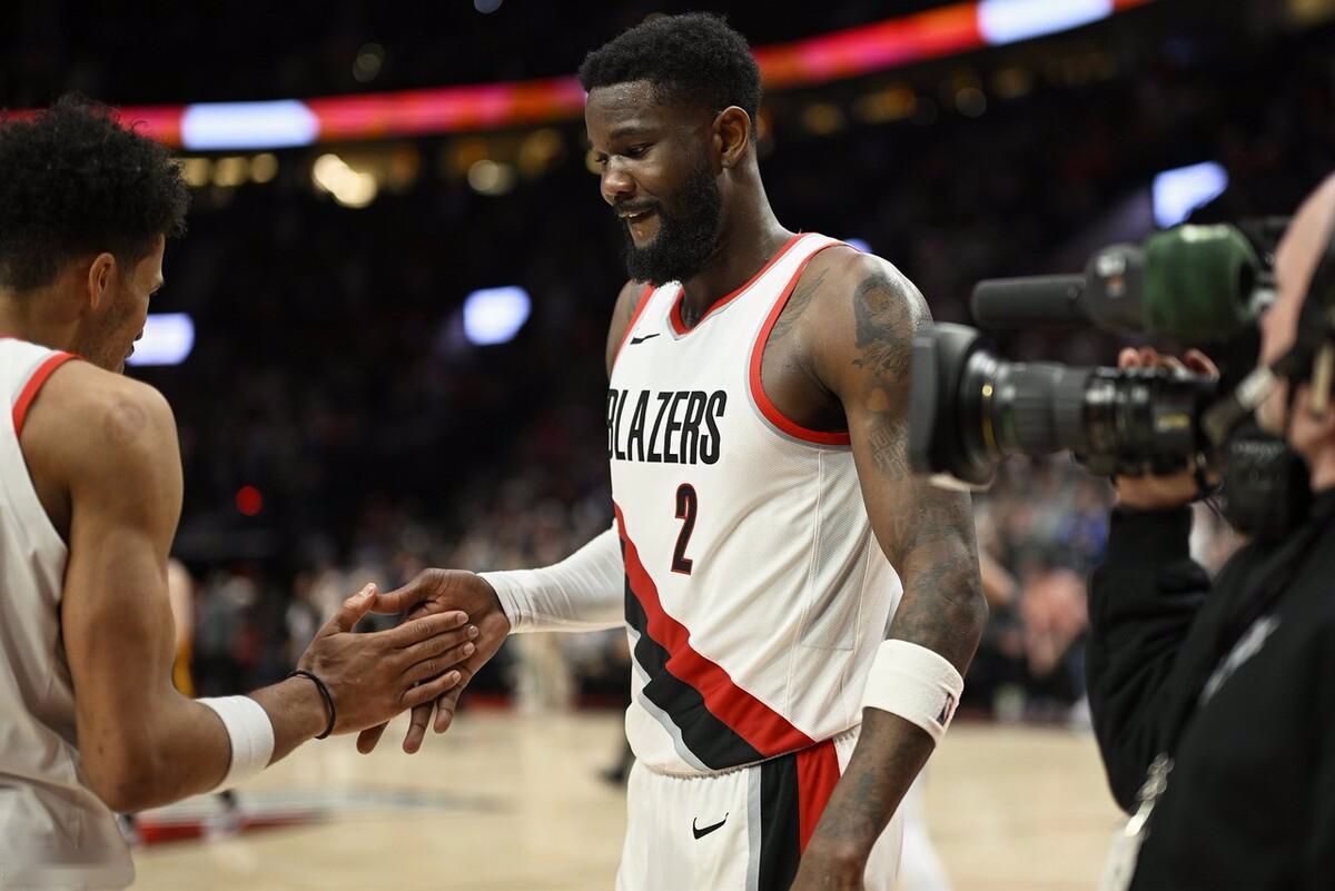 关于开拓者再遭苦战,西部前四难稳固的信息 关于开拓者再遭苦战,西部前四难稳固的信息