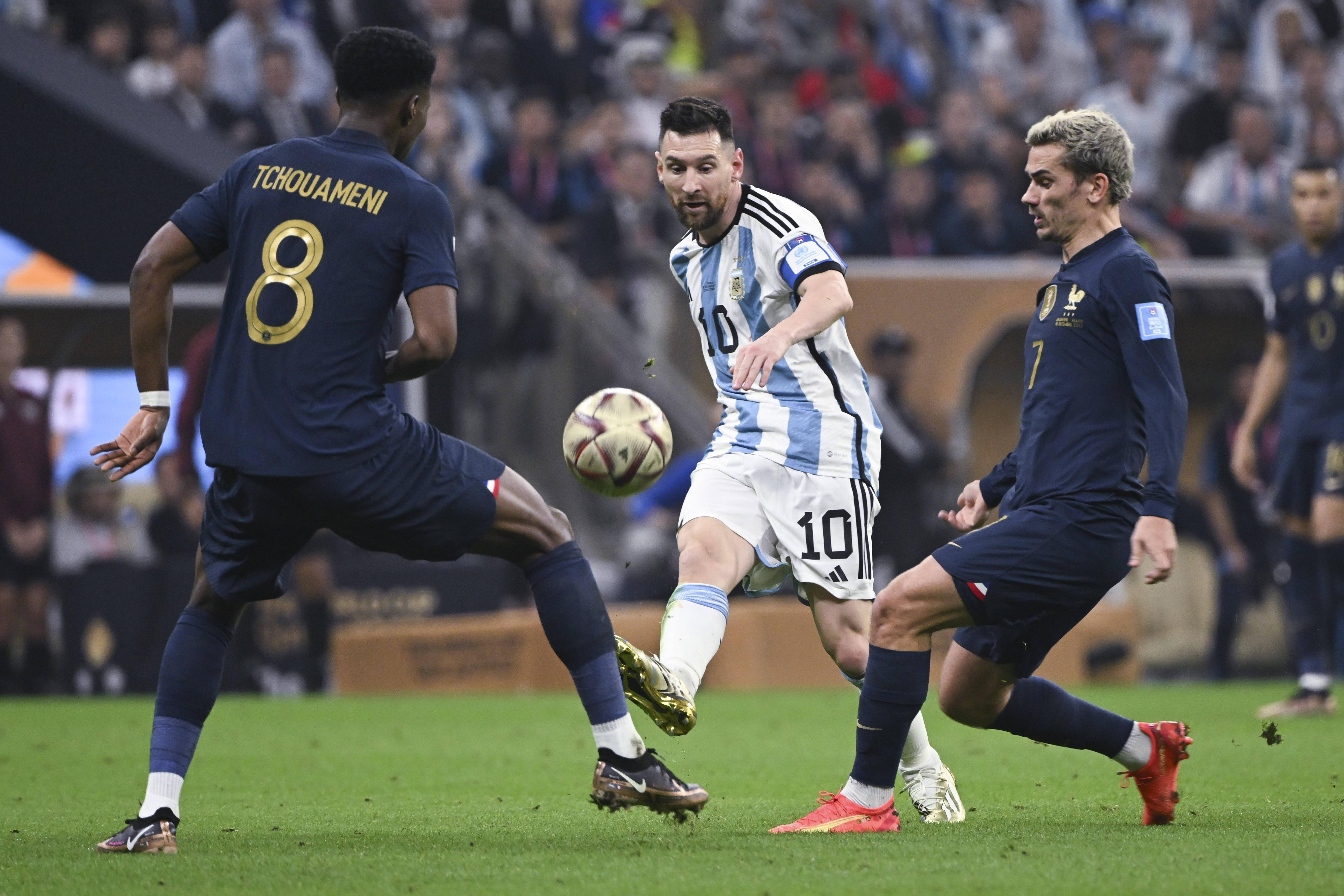 曼城将对阵皇家贝蒂斯进行对决 曼城将对阵皇家贝蒂斯进行对决