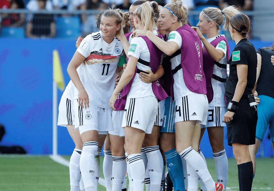 包含精彩胜负!国际女足赛事中发生惊人一战的词条 包含精彩胜负!国际女足赛事中发生惊人一战的词条