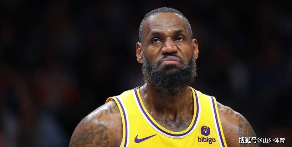 雄骑连胜灰狼,詹姆斯贡献全能表现 雄骑连胜灰狼,詹姆斯贡献全能表现